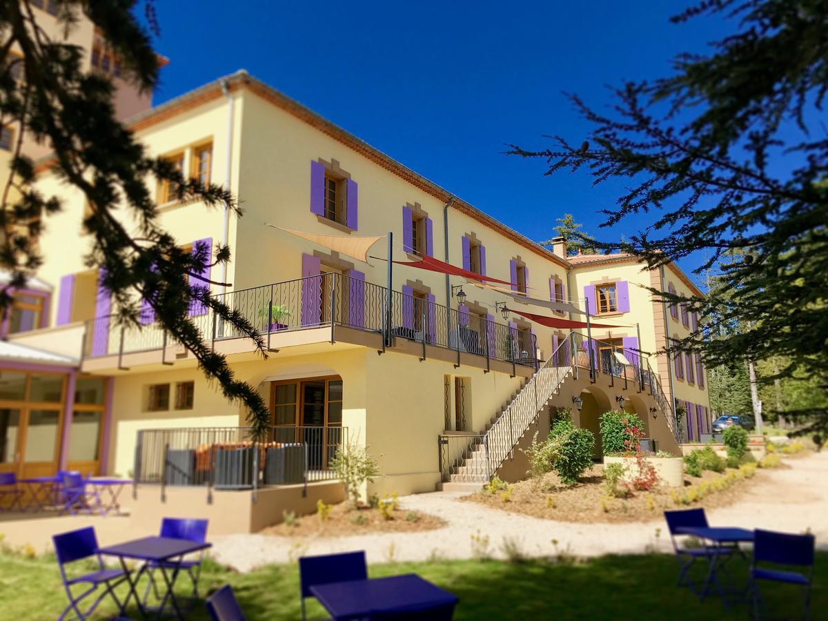 Chateau Ferrassieres Экстерьер фото